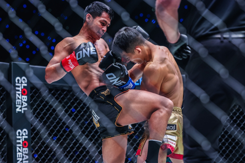 ซุปเปอร์บอน เอาชนะคะแนนเอกฉันท์ มาซาอากิ คว้าเข็มขัด ONE เฟเธอร์เวตที่ญี่ปุ่น